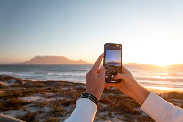 Ten tips to take better travel photos with your smart phone