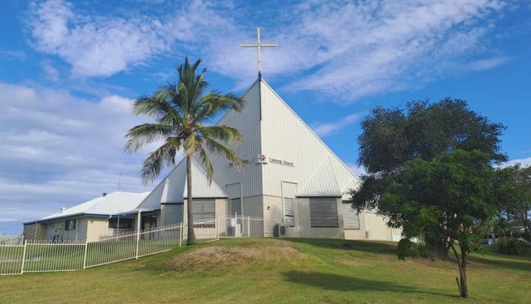 Hervey Bay Kerk in Afrikaans word een jaar oud