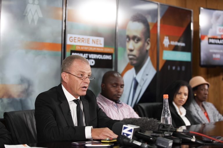 Gerrie Nel gerat om Duduzane Zuma te vervolg