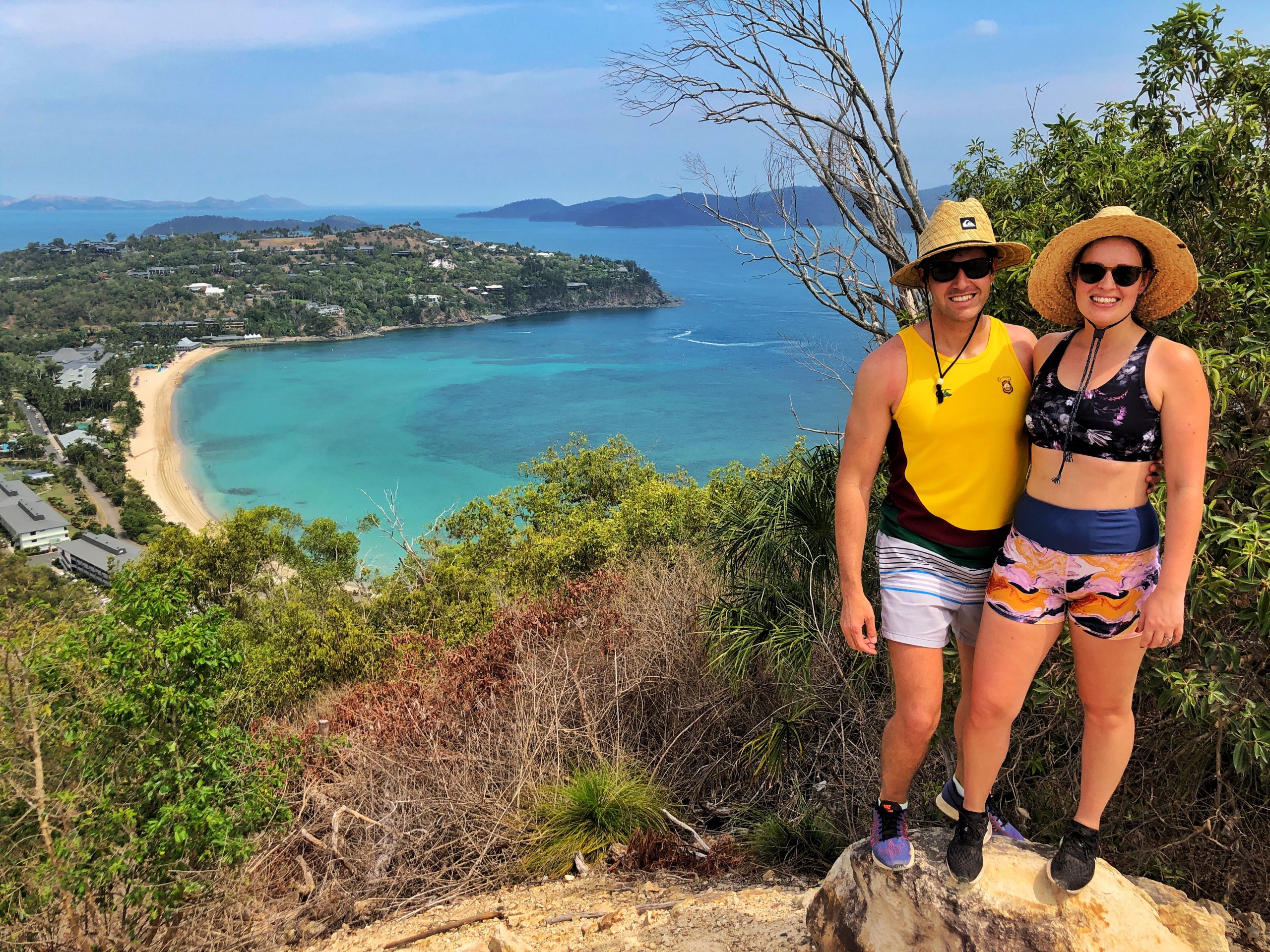 Op-vakansie-in-Hamilton-Island-1-scaled