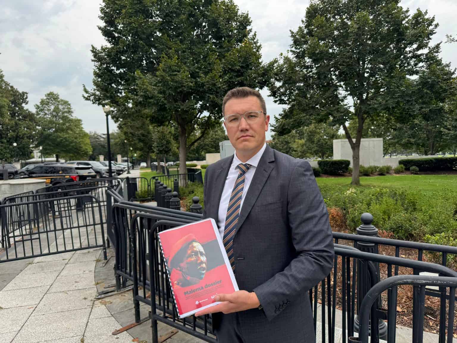 AfriForum oorhandig Malema-dossier aan senior Withuis-amptenare en bespreek ander bedreigings vir menseregte in Suid-Afrika