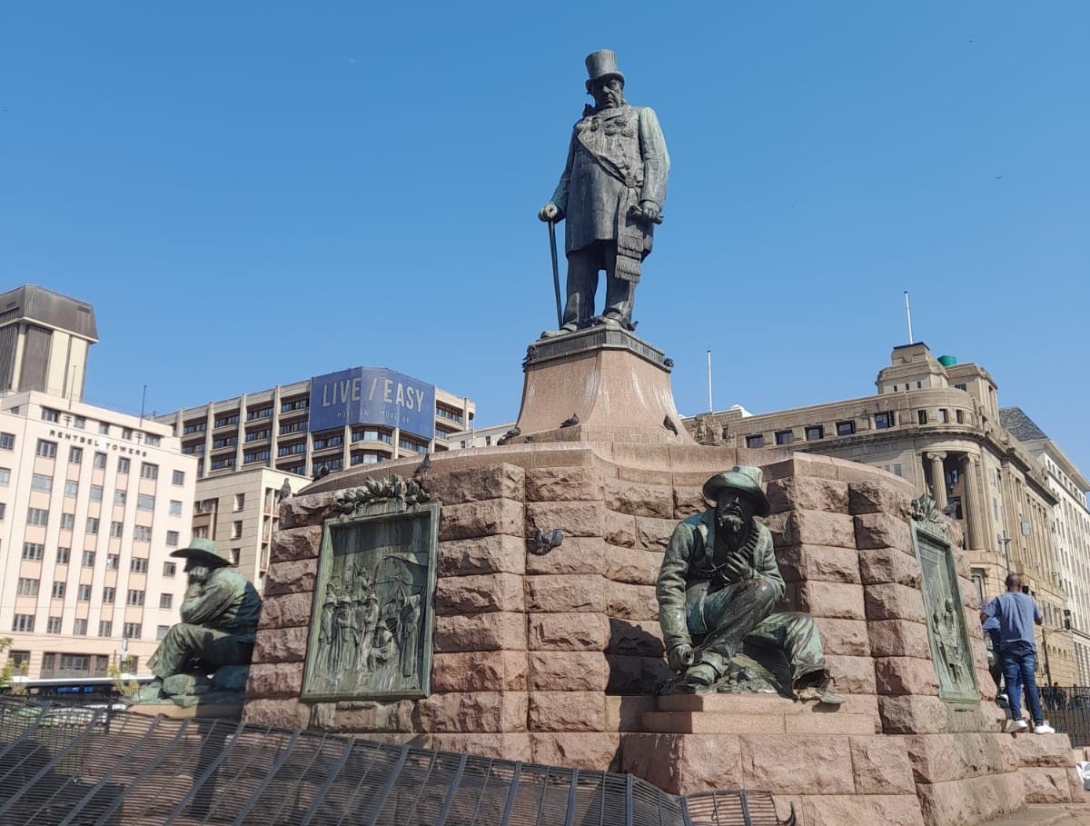 Boerebande in verre lande 14: Oom Paul se reisende Boerebrandwagte