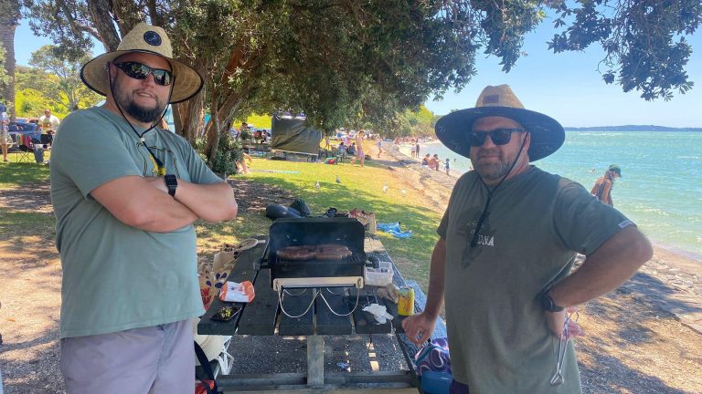 Uit en tuis: ’n e-pos uit Pukekohe, Nieu-Seeland